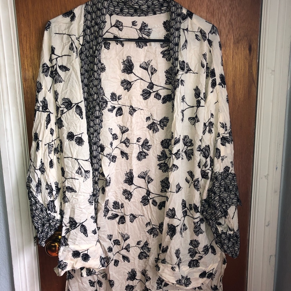 Longsleeve Swim Suit Coverup/kimono
